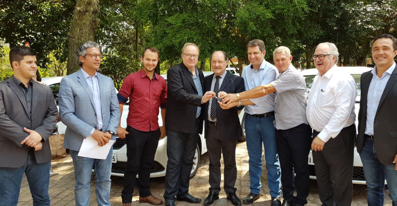 MUNICÍPIO RECEBE VEÍCULO DO PROGRAMA DISSEMINA